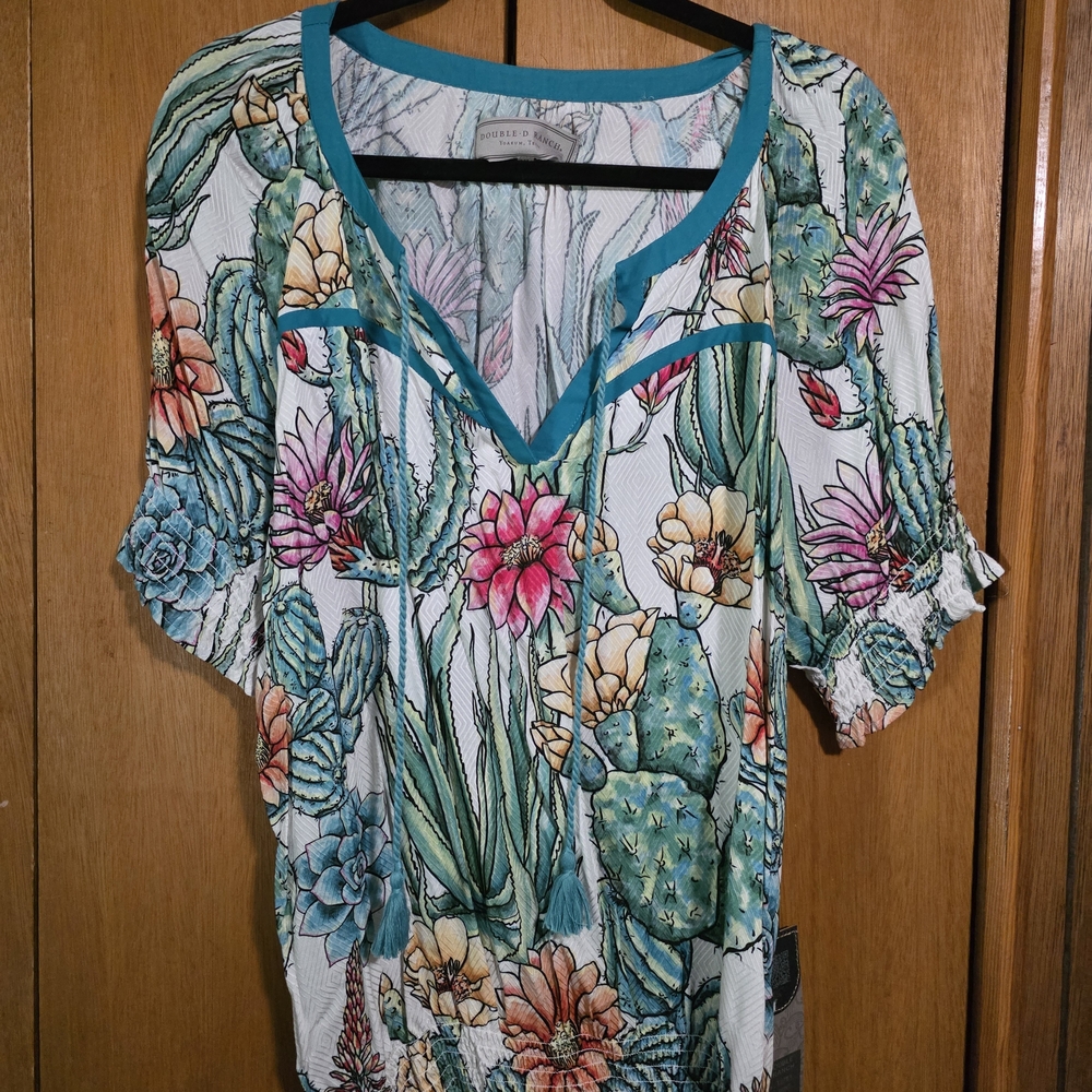 Floral Cactus Print V-Neck Women's Top - Teal Trim